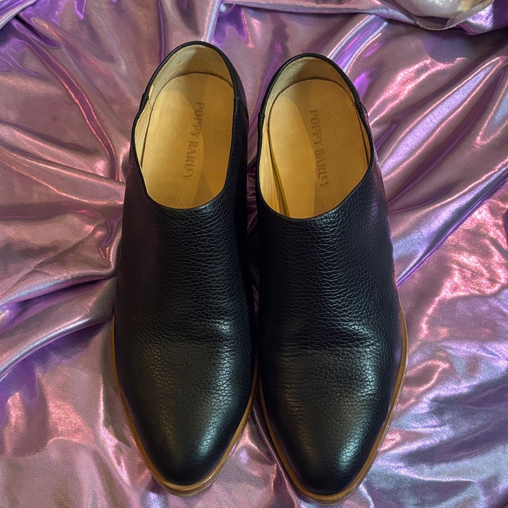 Canadian brand Poppy Barley mules